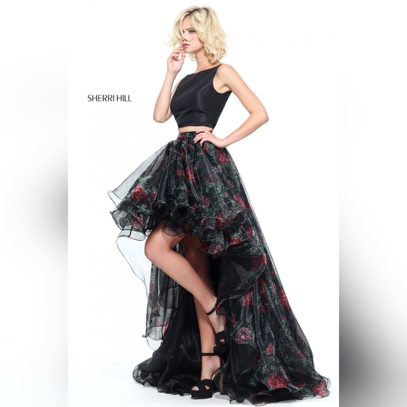 Size 10/12 light blue floral 2pc high low gown by Sherri Hill NWT - Picture 6 of 11